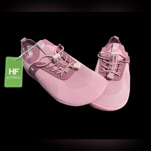 Women’s Hike Theora Pro - Ergonomic
Supportive & Non-slip Barefoot